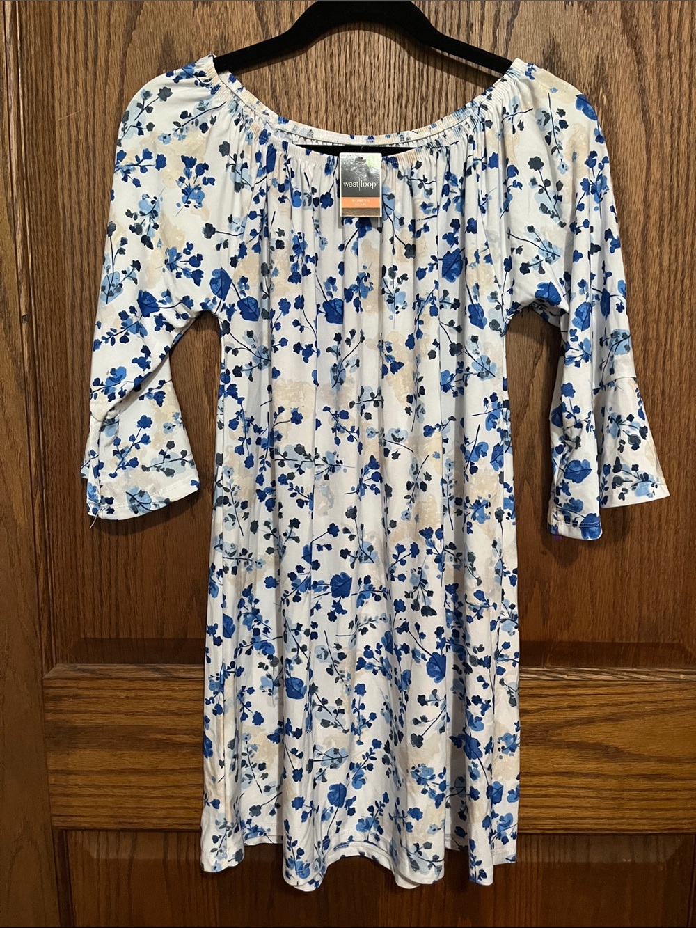 west loop White and Blue Floral Tunic with Scoop Neck